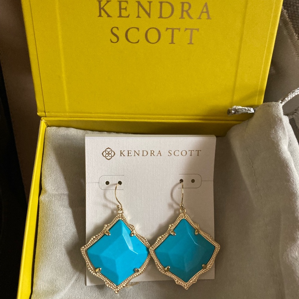 Kendra Scott earrings in Turquoise brand new